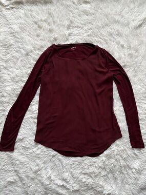LOFT Long-Sleeve Scoop Neck Top in Burgundy